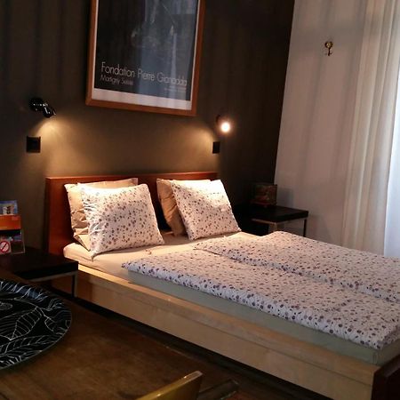 Garni Giacometti Locarno Rom bilde